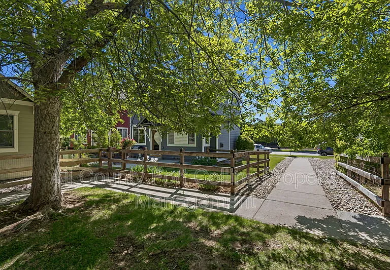 2333 Windrow Dr — Photo 23
