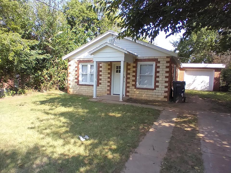 1st image of 1417 NE 10th St #1