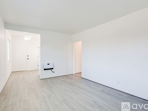 3rd image of 7719 S Normandie Ave #1