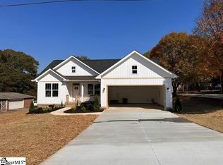 309 Birchwood Ln, Mauldin, SC 29662