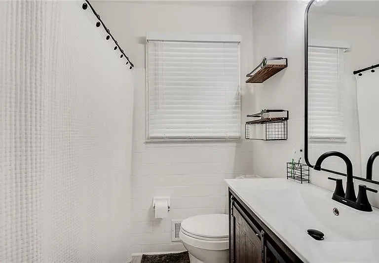 3839 Redbud Ct SE — Photo 16