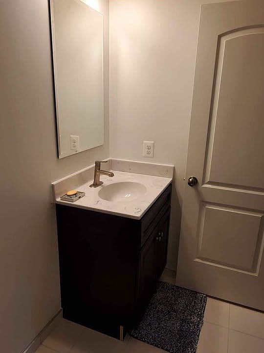 1st image of 6012 Savannah Dr #3