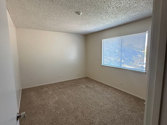 3rd image of 2520 Plata Ct