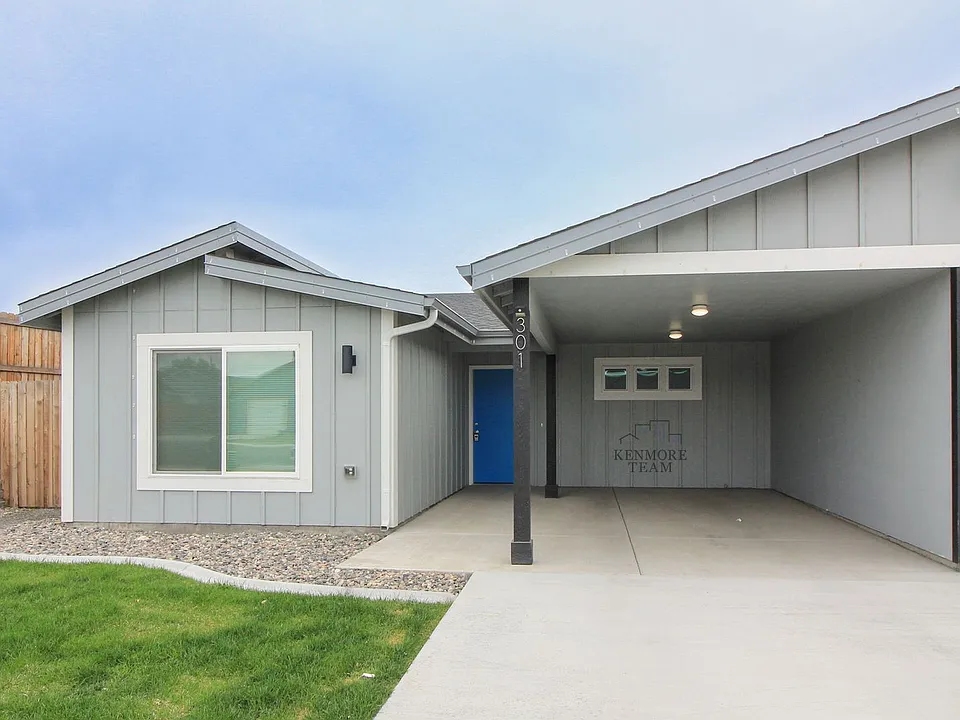 301 S Cedar Ave