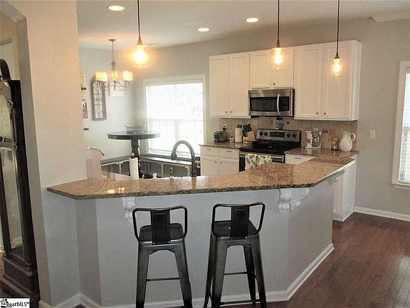 Kitchen Bar
