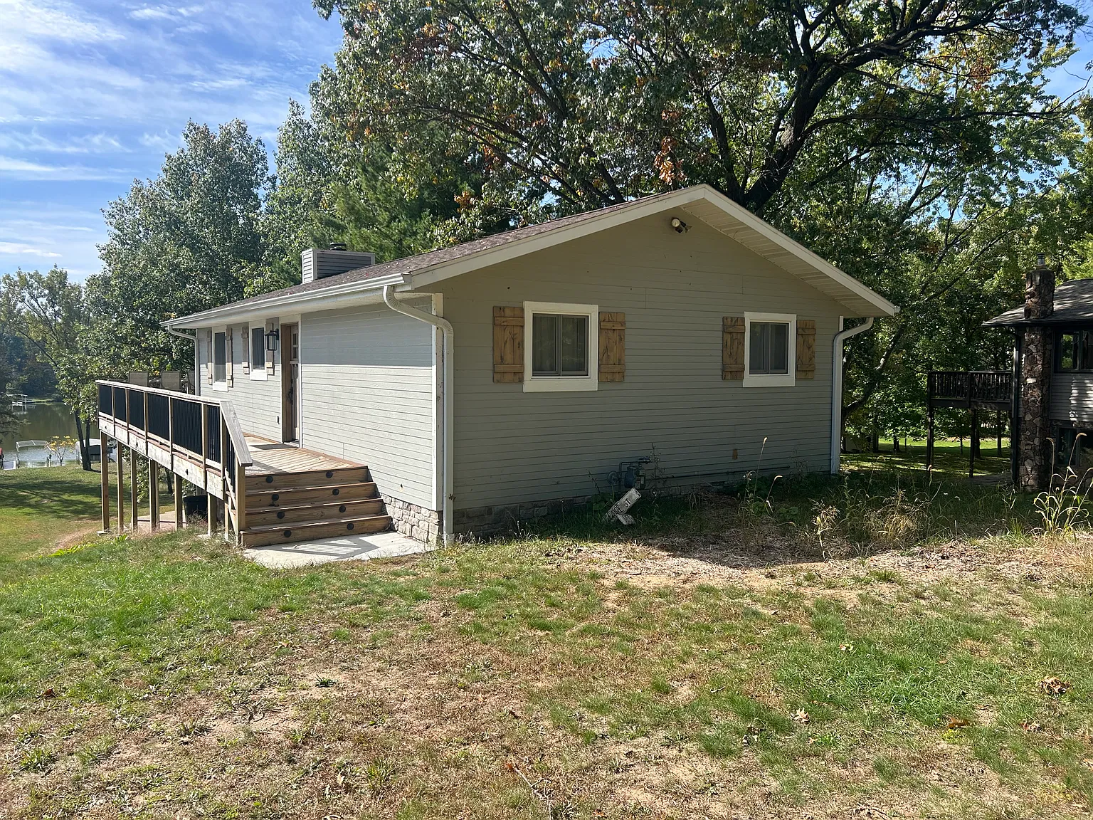 3 bed, 2000 sqft, $5,000 — Photo 2