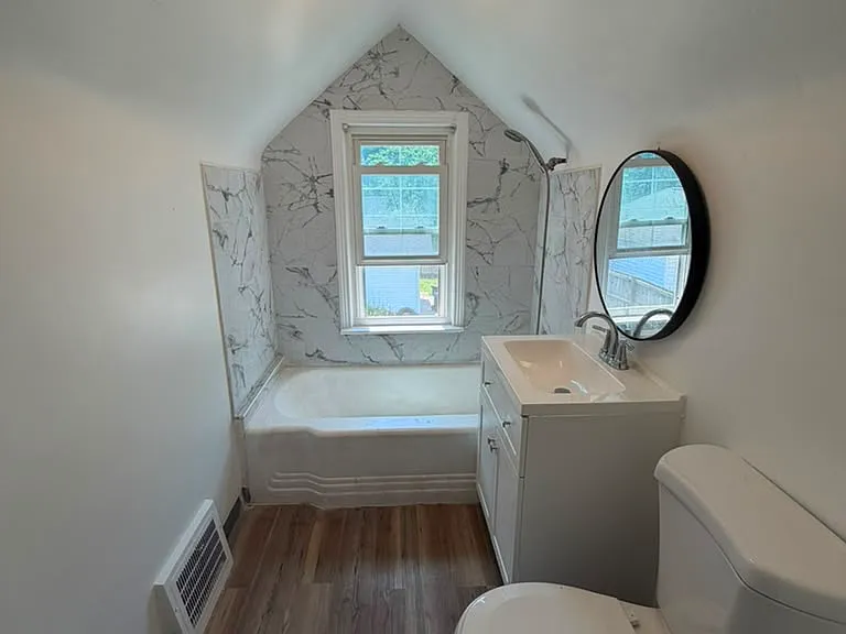 760 Babbitt Rd — Photo 11