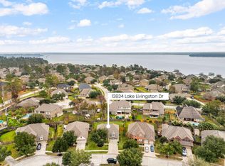 13834 Lake Livingston Dr, Houston, TX 77044
