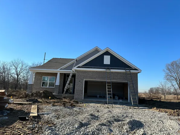 8223 Bearberry Ln, Pendleton, IN 46064