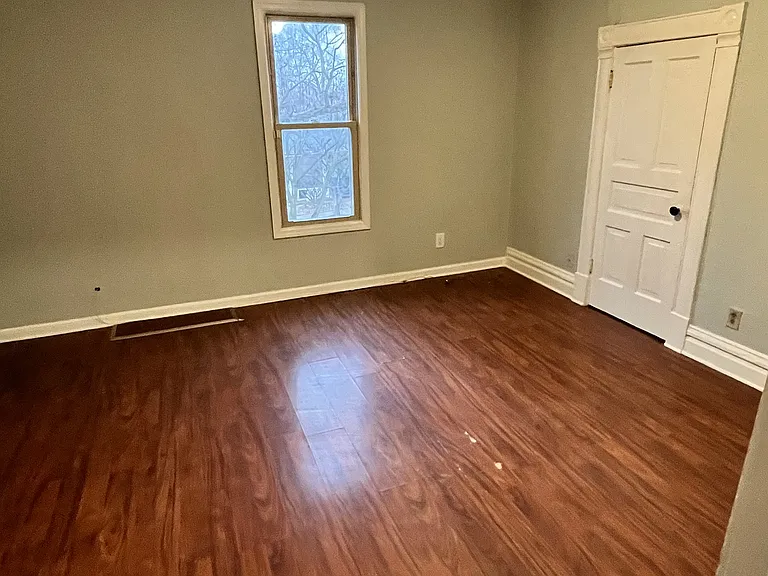 609 McDonough St #2 — Photo 8