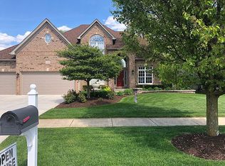 3144 Kingbird Ln, Naperville, IL 60564