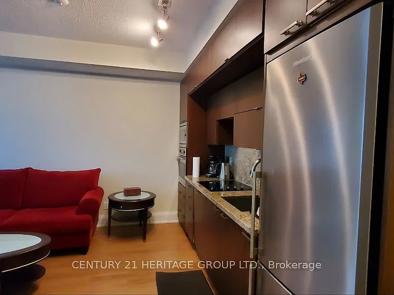 120 Harrison Garden Blvd #1431 — Photo 5