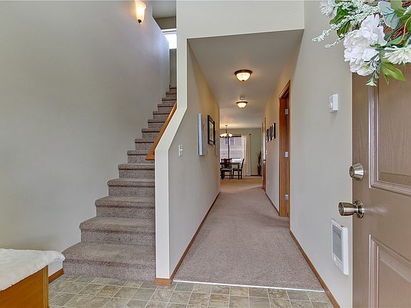3rd image of 20225 40th Ave E