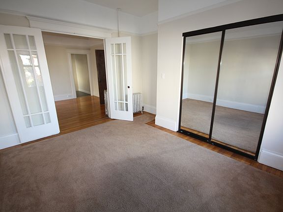 2nd image of 1740 Pacific Ave APT 105