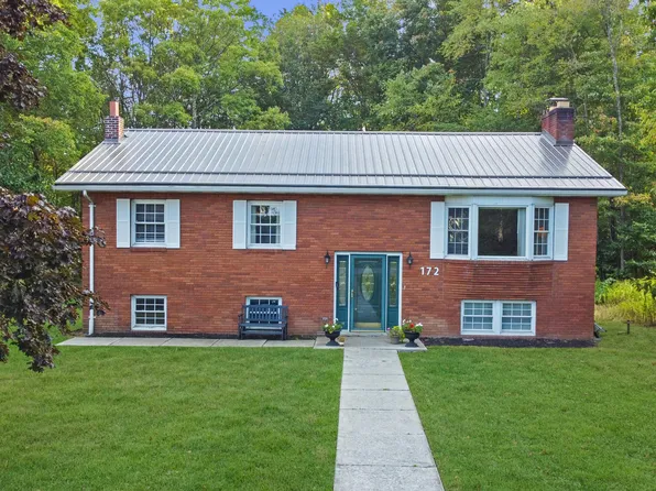 172 Harding Ave, Revloc, PA 15948