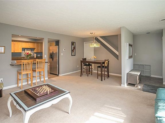 4th image of 3154 Bay Landing Dr #33