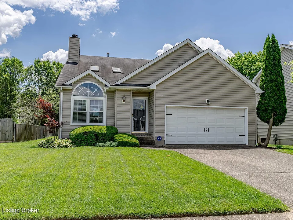 10512 Bayport Rd