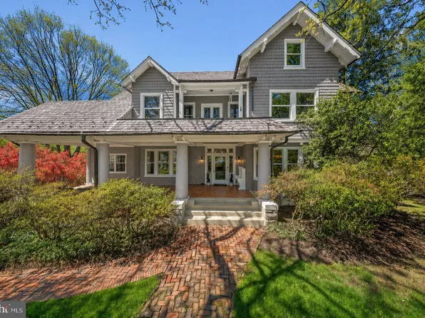 5 Chevy Chase Cir, Chevy Chase, MD 20815