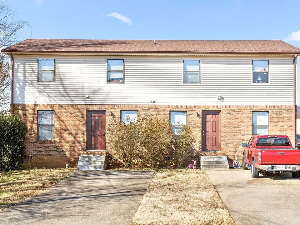 112 Stephanie Dr