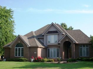 3416 N Prairie Hills Dr, Hutchinson, KS 67502