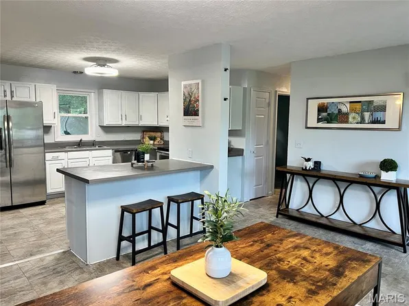 23815 Richland Ln, Waynesville, MO 65583