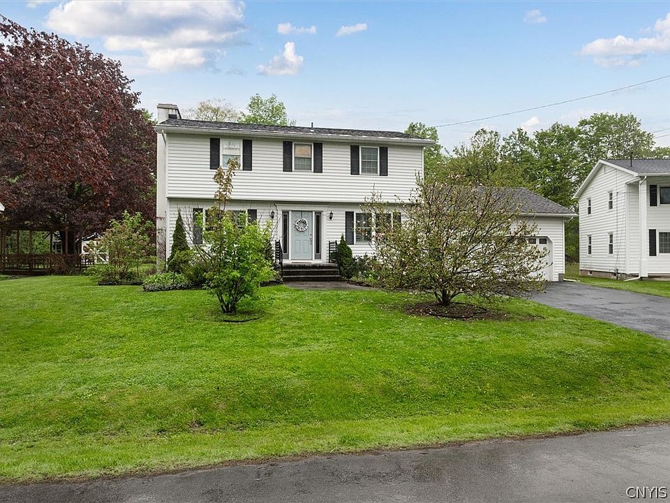 1st image of 25 Stebbins Dr