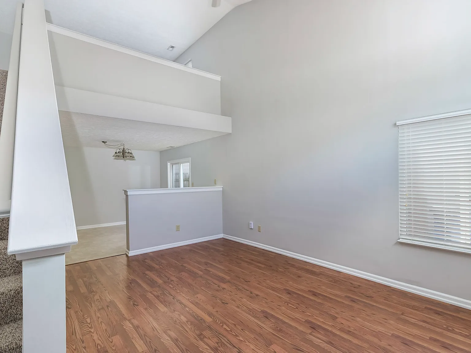 2 bed, 2.5 bath, 1362 sqft, $1,700 — Photo 3