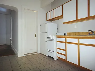 Rented by Balass Ralph, LREB