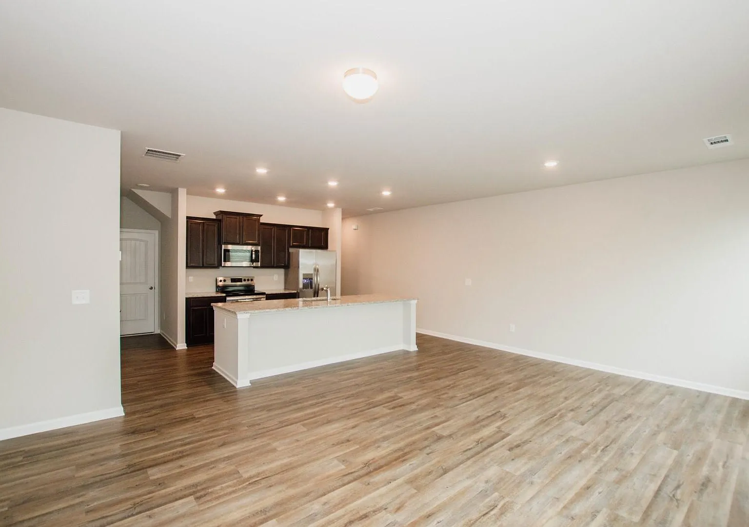 289 Whitetail Cir — Photo 4