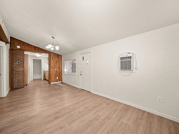3rd image of 3124 W Walton Ave