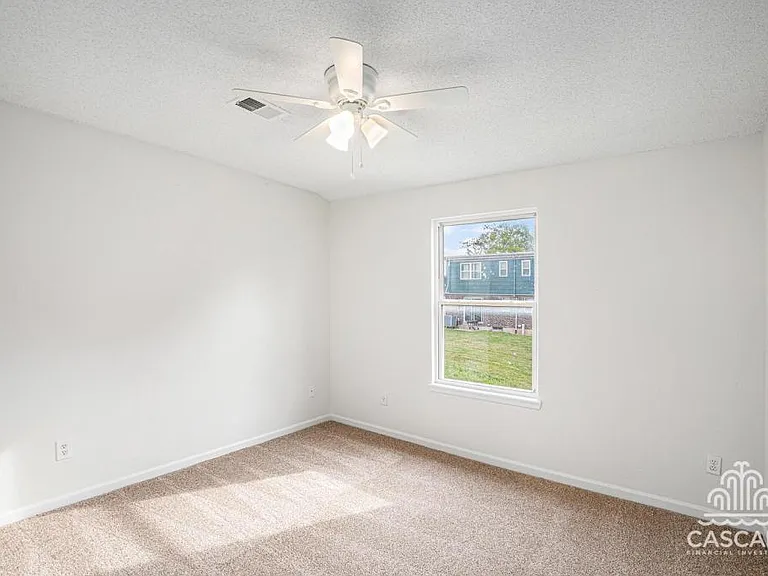 639 N Queen Ridge Ct — Photo 12