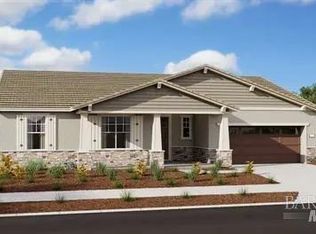 1300 Columbia Dr, Dixon, CA 95620