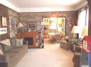 64 Parma Rd, Island Park, NY 11558