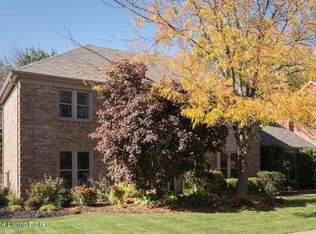 516 Winyan Ln, Louisville, KY 40223