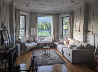 33 Bay State Rd APT 2, Boston, MA 02215