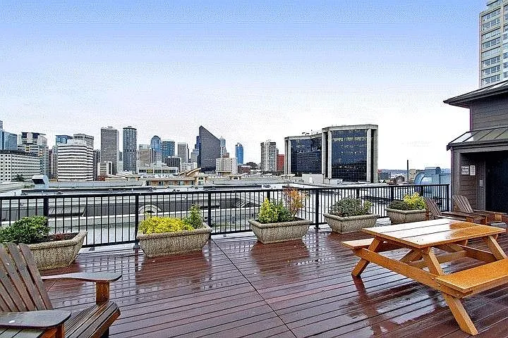 425 Vine St #318 — Photo 2