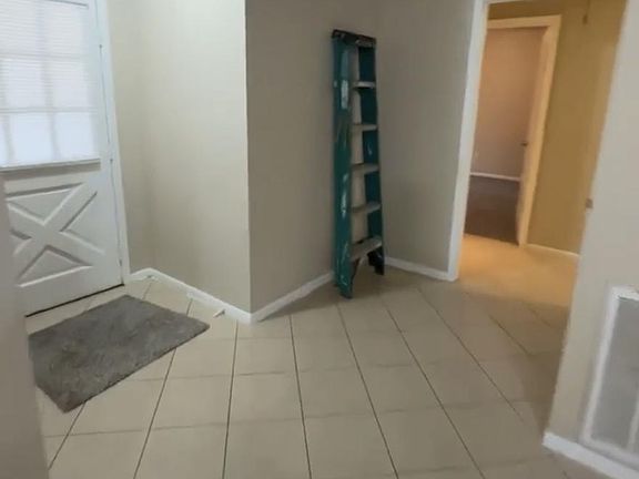 4th image of 502 Mistywood Dr