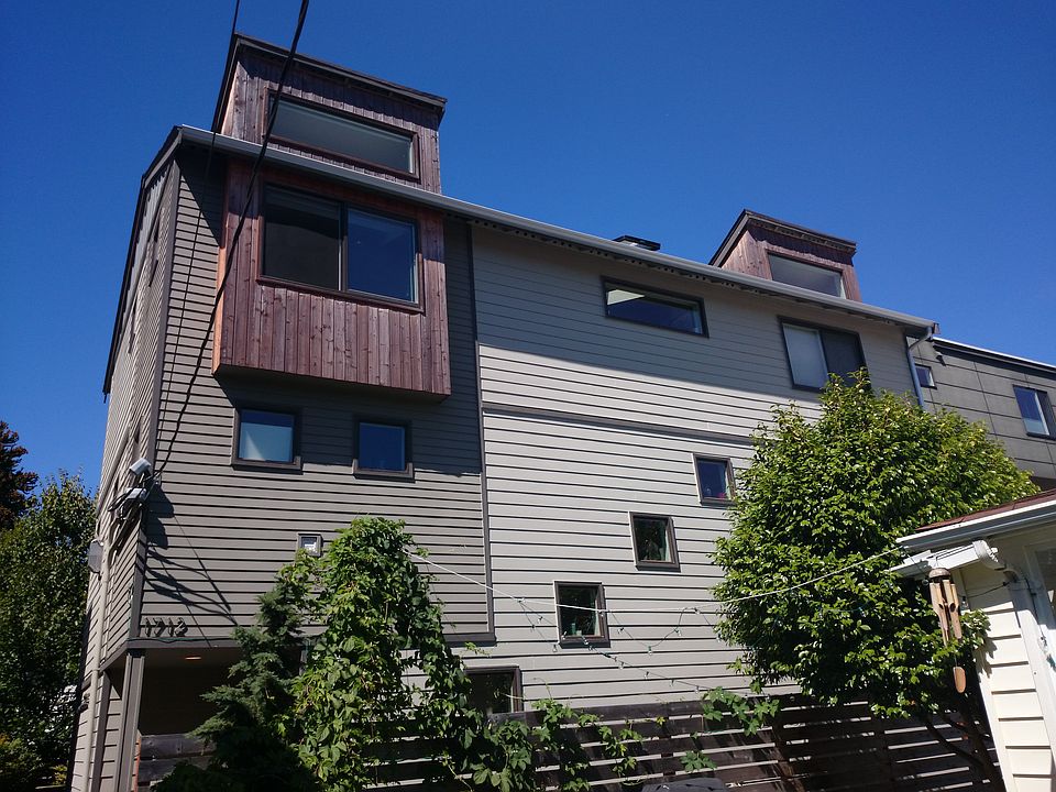2nd image of 1712 NW 61st St