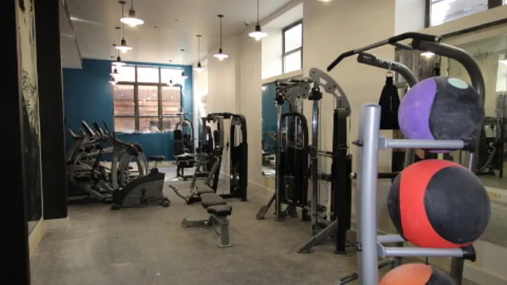 Rented by Nooklyn NYC LLC | media 27