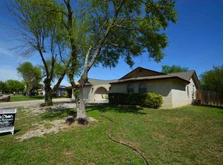 123 Tenderfoot Trl, Del Rio, TX 78840