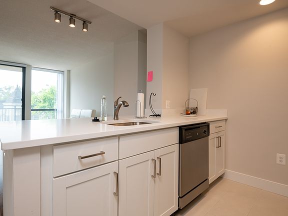 50 Florida Ave NE #324-12_08262022