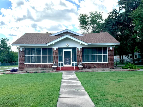 817 C St SE, Ardmore, OK 73401