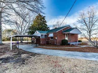 1079 Suttle Rd, Lancaster, SC 29720