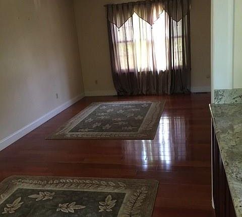 4th image of 8864 Fairlane Dr