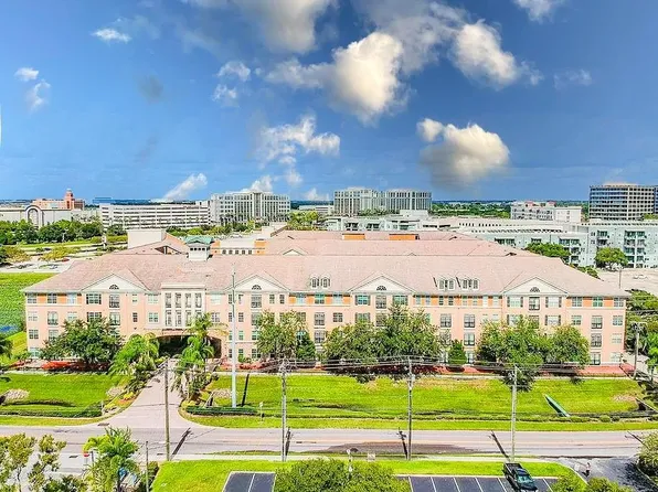 4221 W Spruce St APT 2402, Tampa, FL 33607