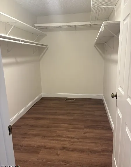 60 Heritage Ln — Photo 15