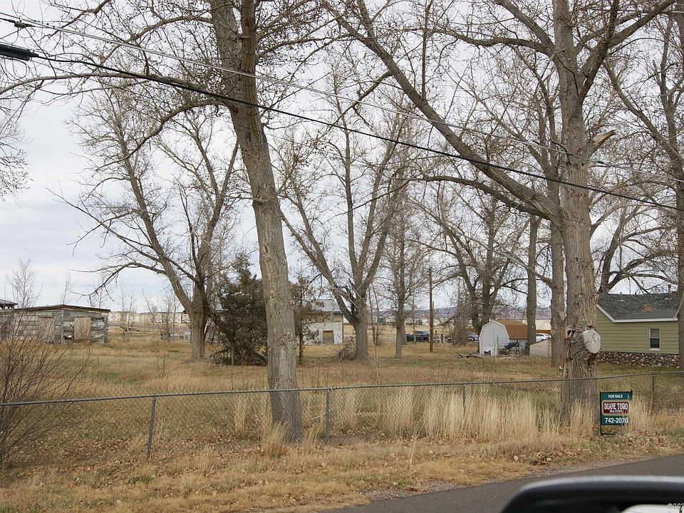 2nd image of Riverside Dr