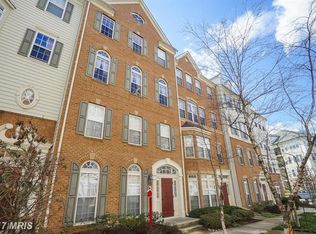 5643 Harrington Falls Ln #T, Alexandria, VA 22312