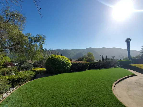 5 Story Rd, Carmel Valley, CA 93924