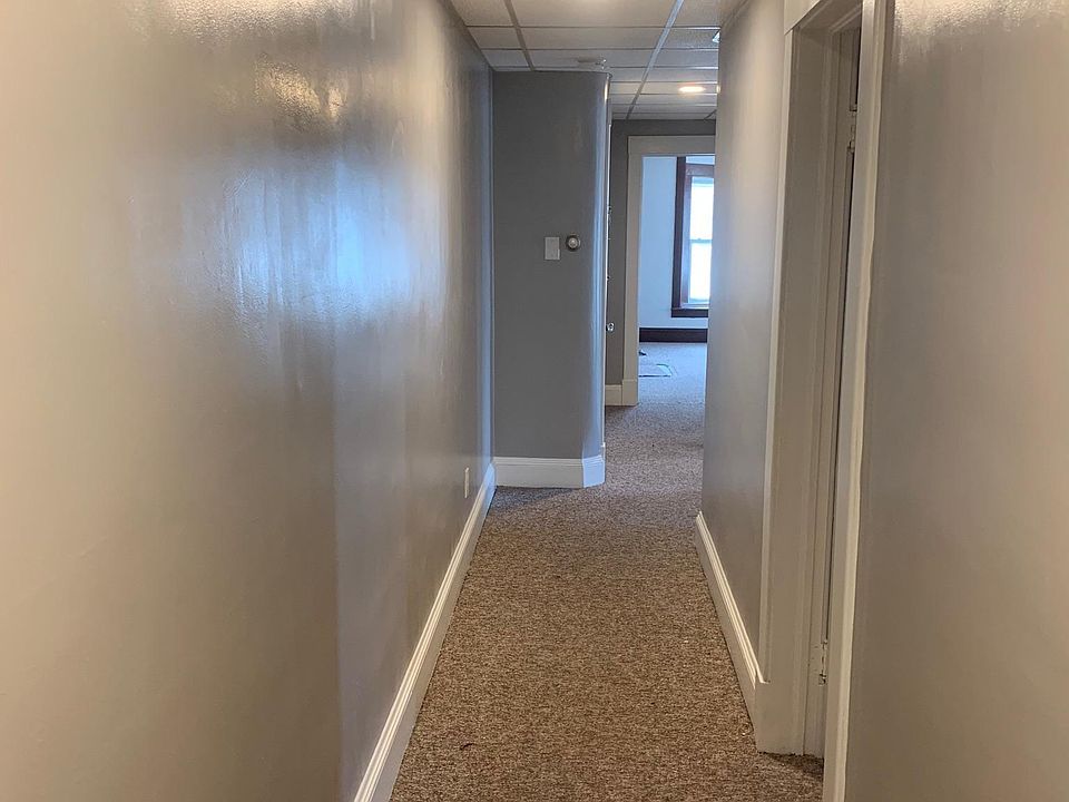 2nd image of 9 N Main St
